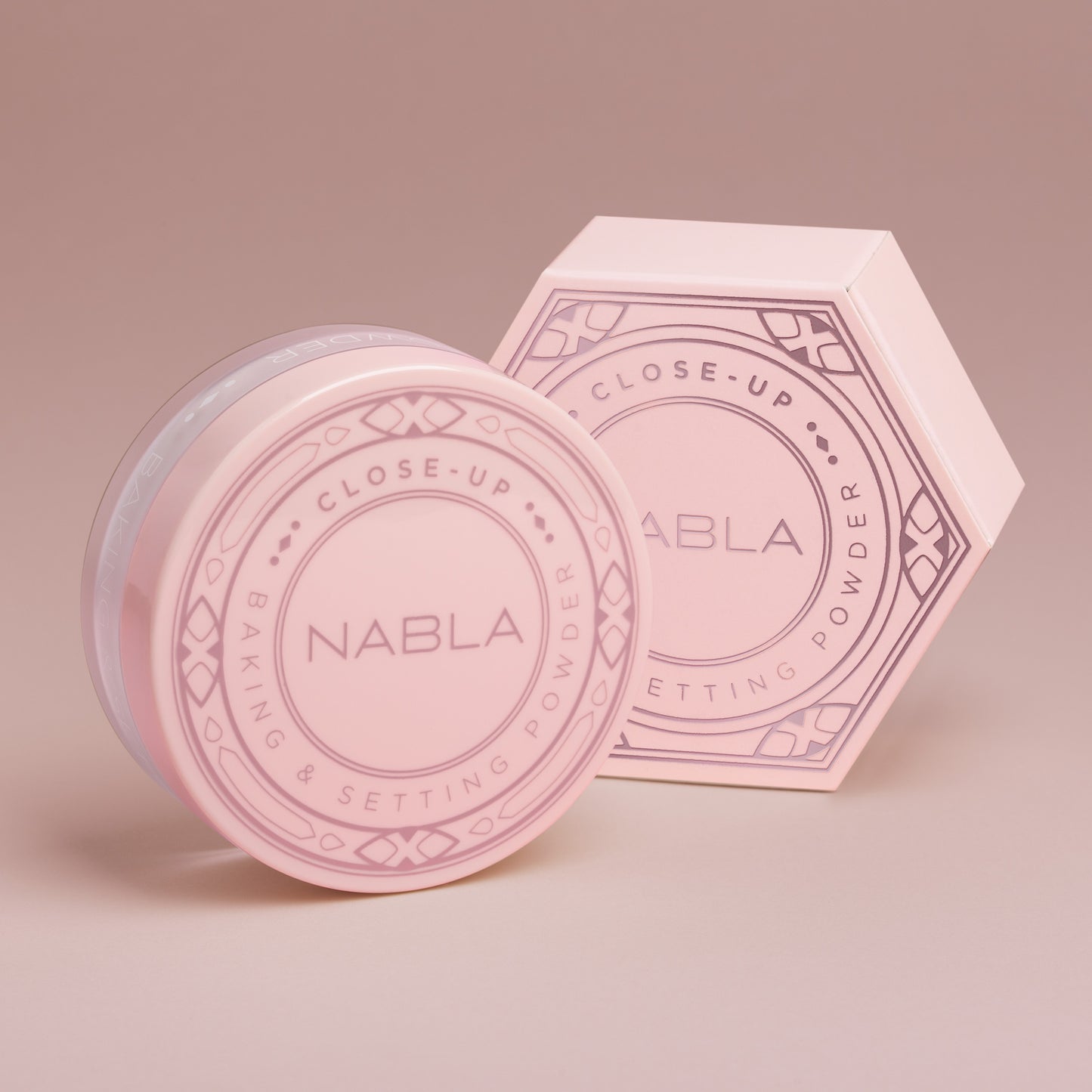 Nabla Close-Up Baking & Setting Powder - Translucent