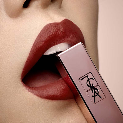 Rouge Pur Couture The Slim Glow Matte*