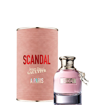 Scandal à Paris*