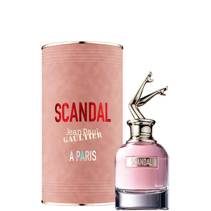 Scandal à Paris*